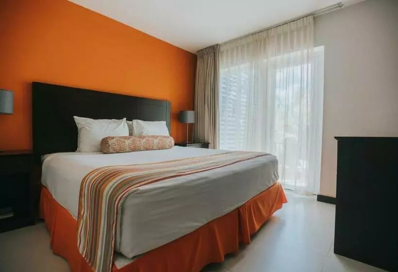 سوییت, Talk Of The Town Beach Hotel & Beach Club By Gh Hoteles