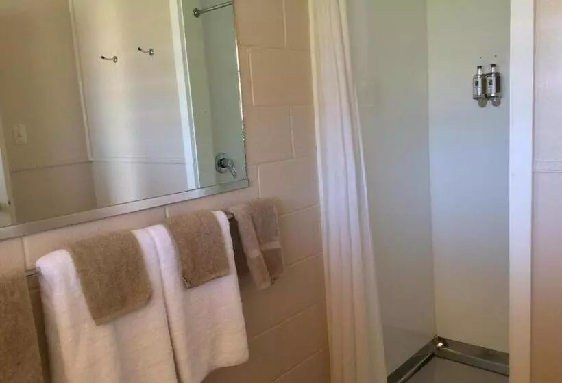 آپارتمان 1 خوابه, Aaa Marlin Motel