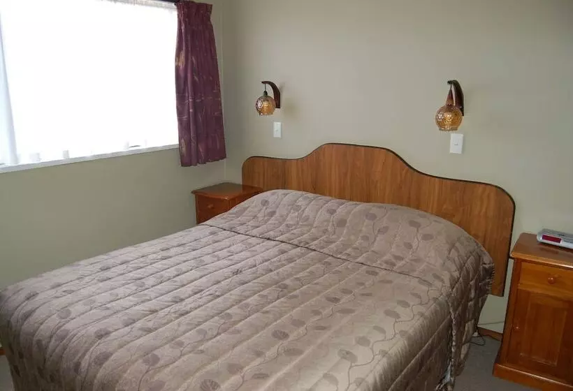 Huoneisto 1 Makuuhuone, Carisbrook Motel