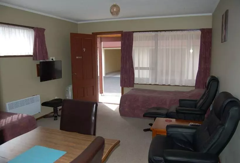 Huoneisto 1 Makuuhuone, Carisbrook Motel