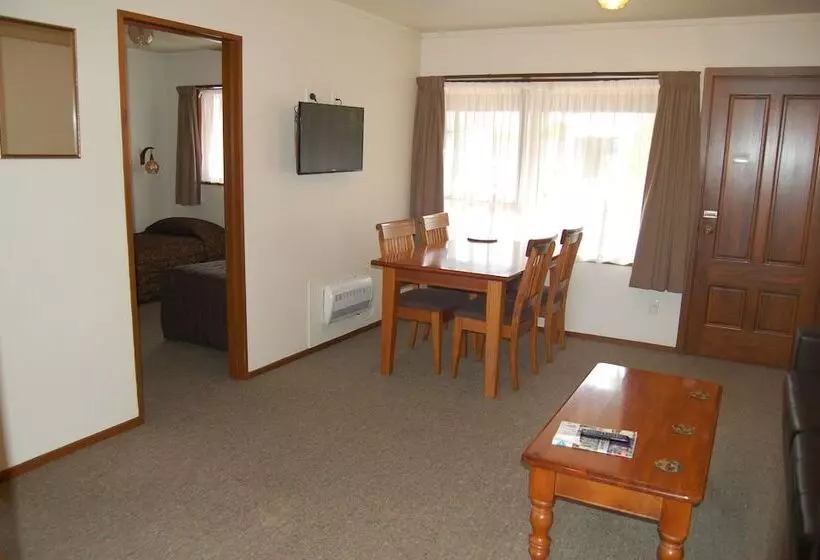Huoneisto 2 Makuuhuonetta, Carisbrook Motel