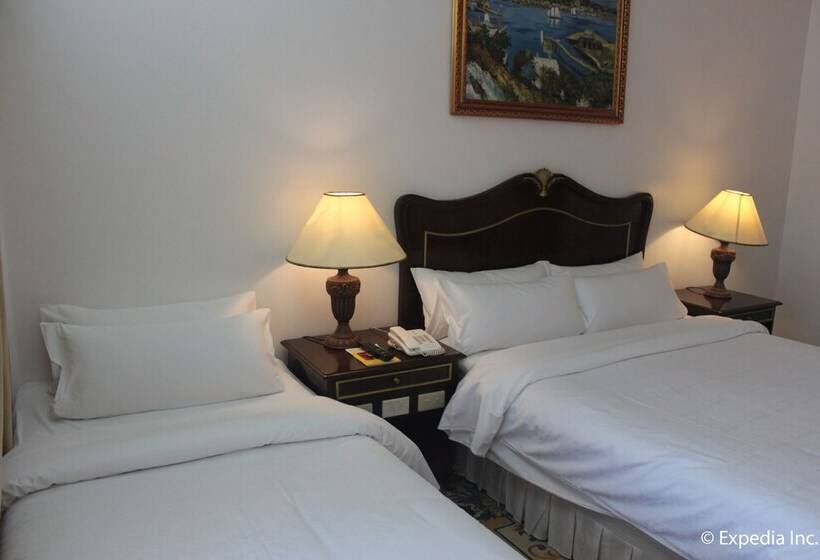 اتاق لوکس, Fort Ilocandia Resort Hotel