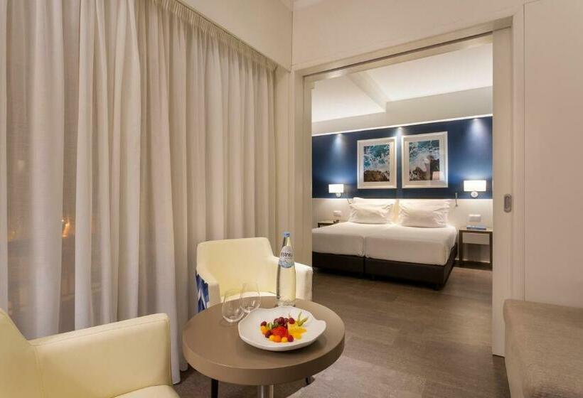 مجموعه ویستا شهر, AP Eva Senses