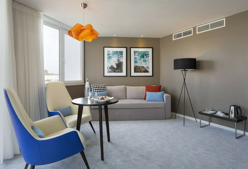 سوییت, AP Eva Senses