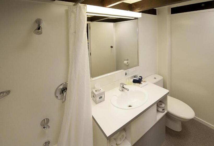 샬레, Coastal Motor Lodge