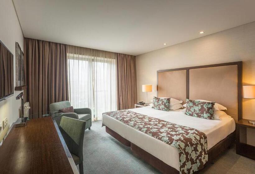 غرفة عائلية, Dom Goncalo & Spa