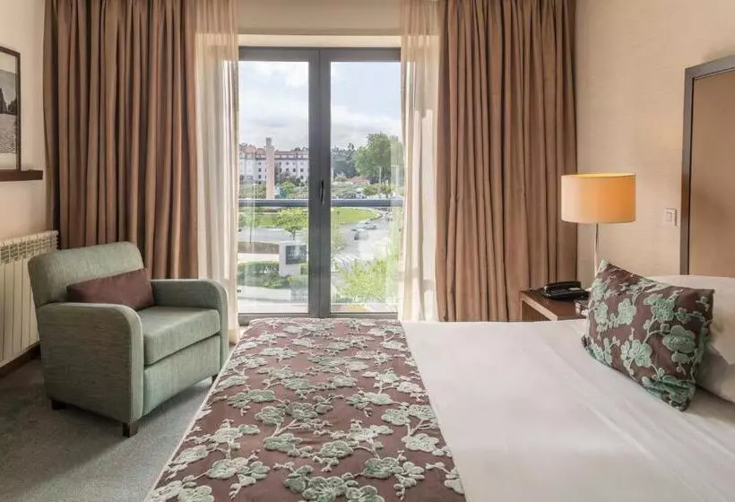 اتاق استاندارد یک نفره, Dom Goncalo & Spa