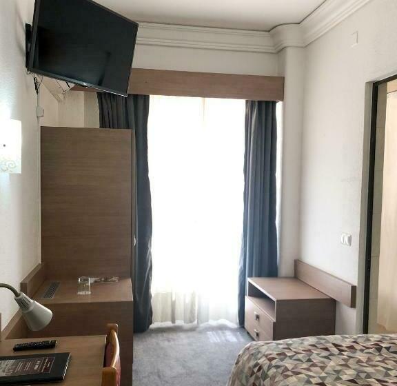 اتاق استاندارد یک نفره, Flamingo