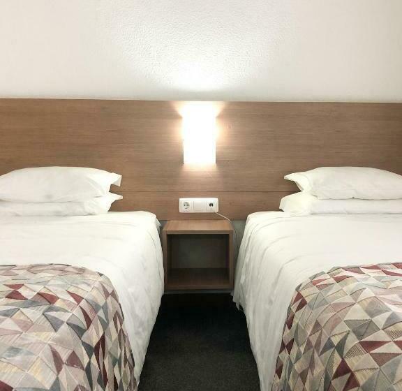 اتاق استاندارد, Flamingo