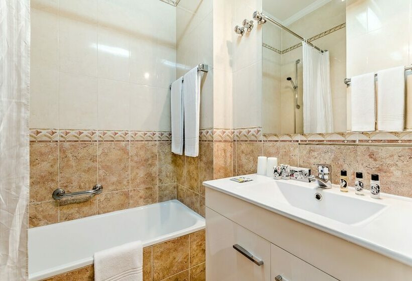 اتاق استاندارد, Flamingo