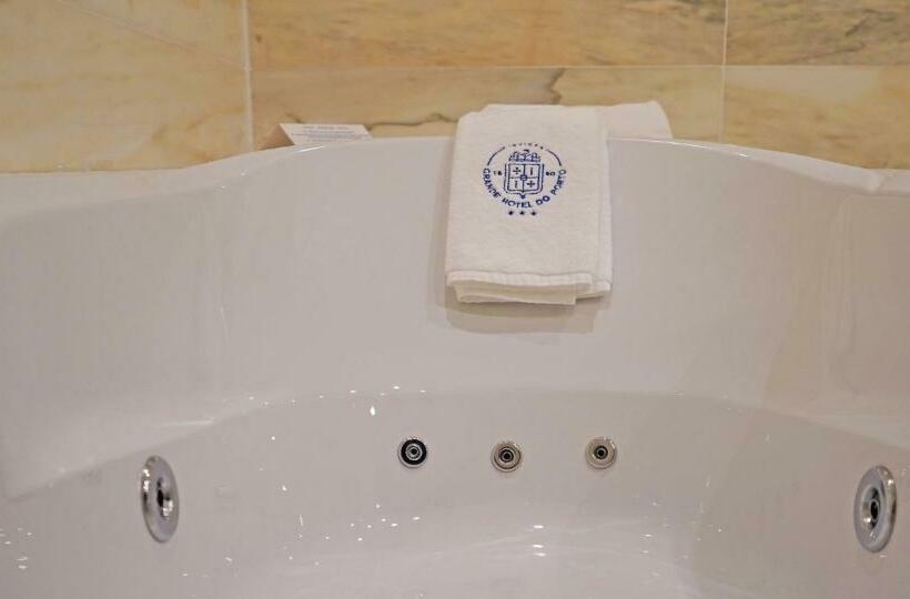 스위트, Grande Hotel Do Porto