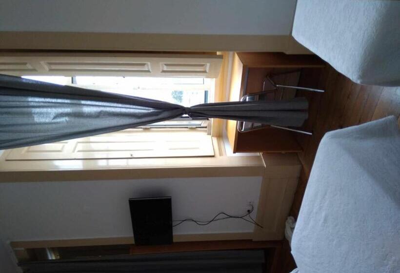 اتاق خانوادگی, Internacional