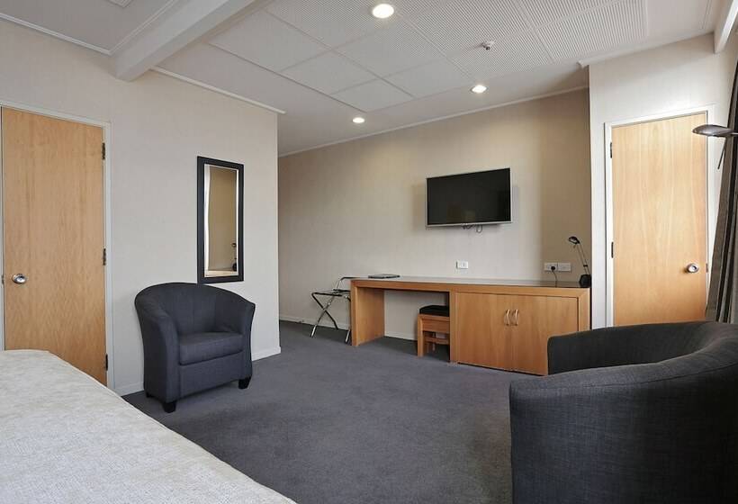 اتاق پرمیوم, Kelvin