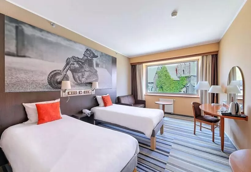 Classic Room with Views, Mercure Wrocław Centrum