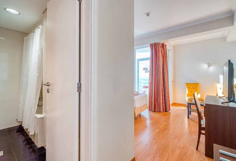 اتاق سوپریور با چشمانداز دریا, Muthu Raga Madeira