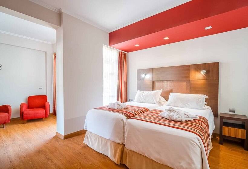 اتاق سوپریور با چشمانداز دریا, Muthu Raga Madeira