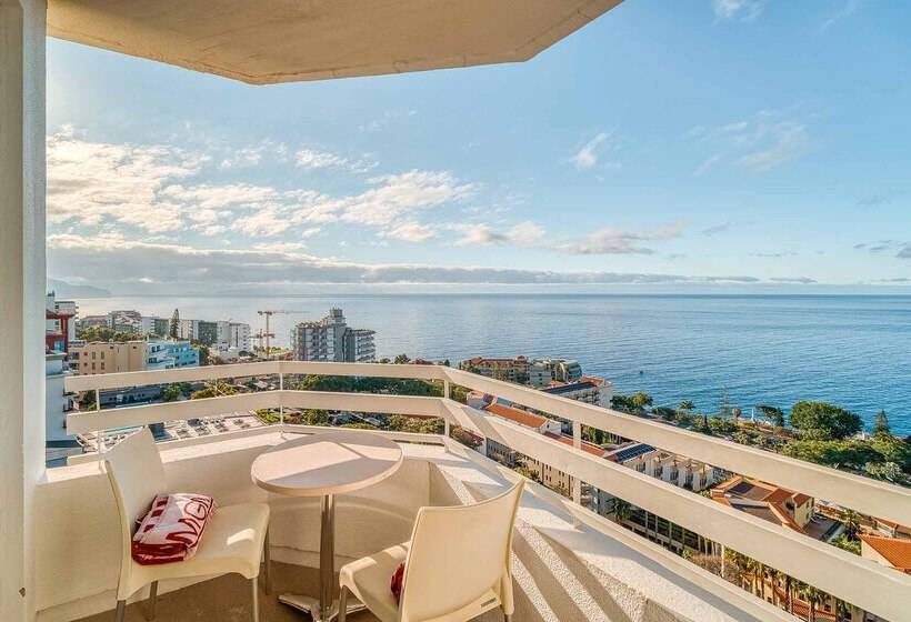 اتاق سوپریور با چشمانداز دریا, Muthu Raga Madeira