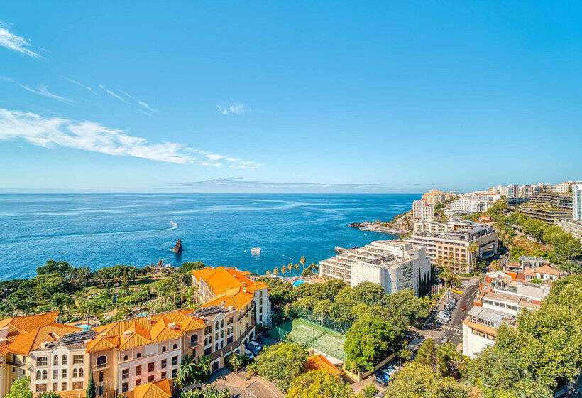 اتاق لوکس با چشمانداز دریا, Muthu Raga Madeira