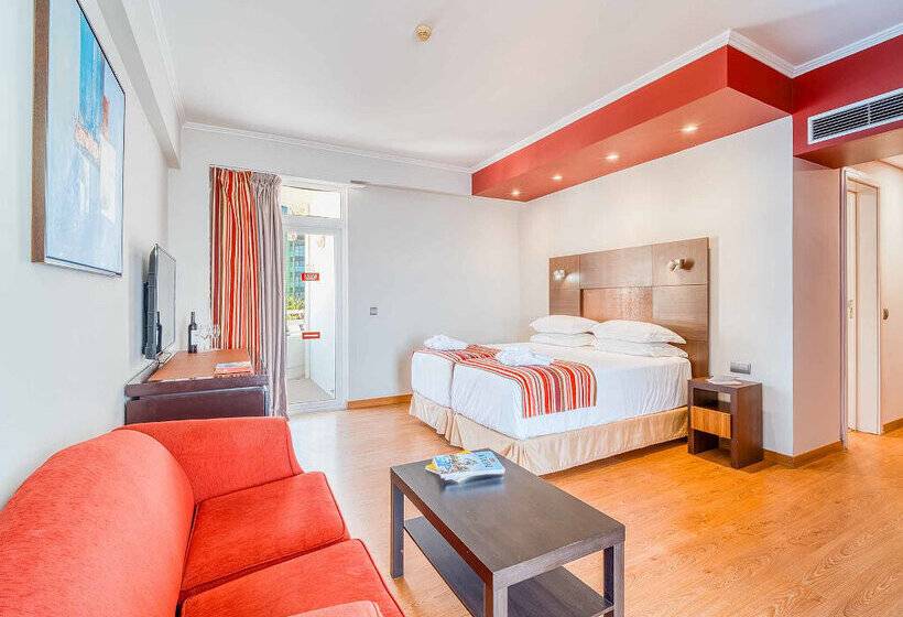 اتاق لوکس با چشمانداز دریا, Muthu Raga Madeira