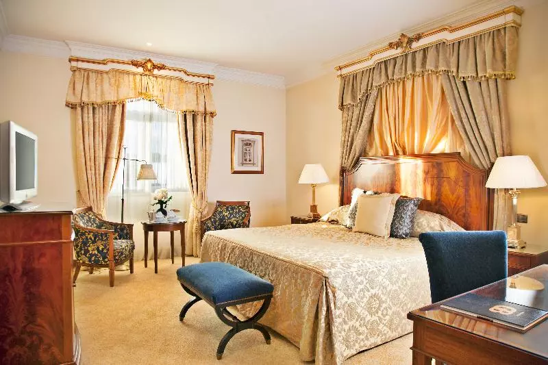 Suite Deluxe, Palácio Estoril Hotel, Golf & Wellness