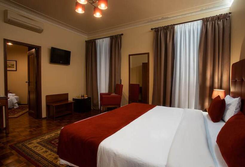 اتاق استاندارد سه نفره, Pao De Acucar