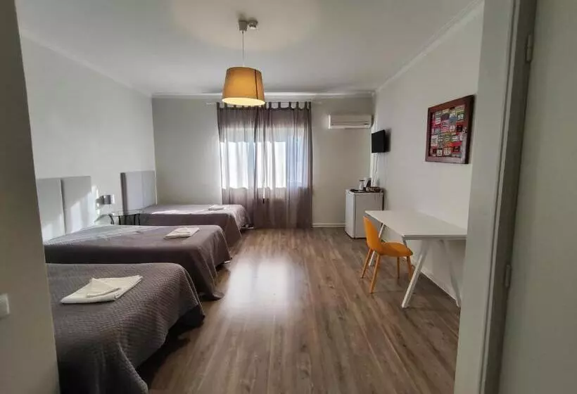 اتاق استاندارد سه نفره, Residencial Centro Comercial Avenida Bragashopping