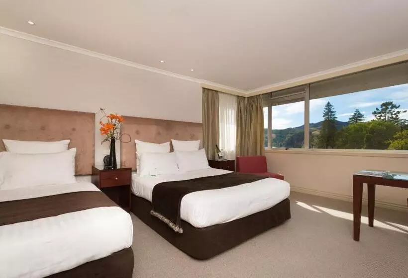 اتاق پرمیوم, Rutherford Hotel Nelson A Heritage