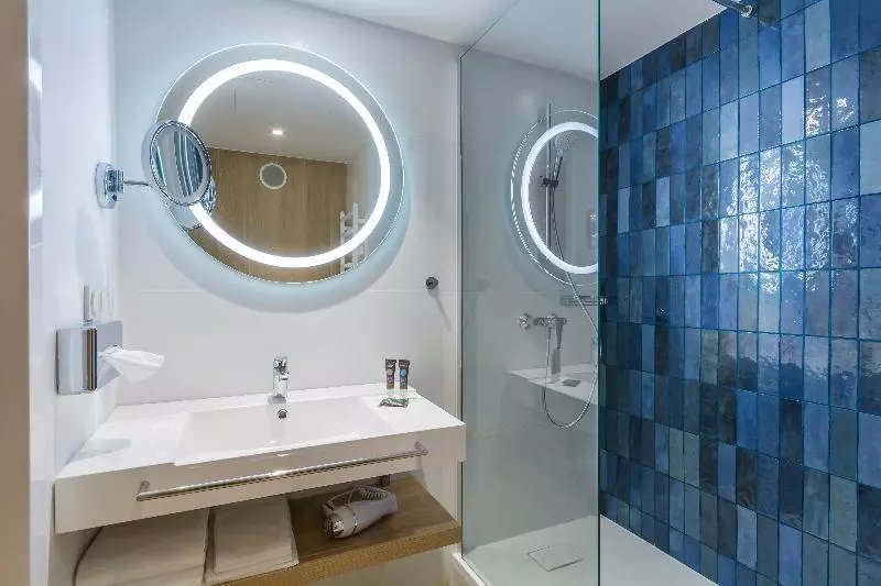 اتاق سوپریور, Novotel Gdańsk Marina