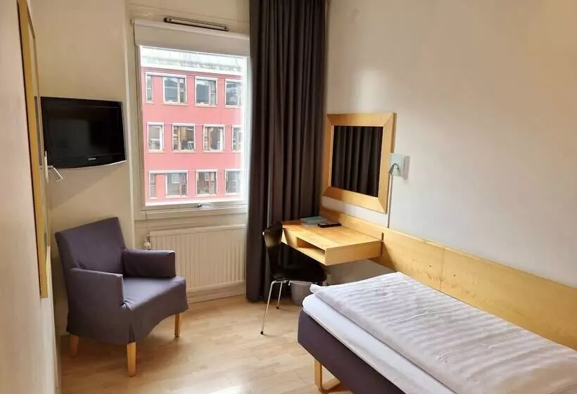 Perhehuone, Comfort Hotel Jazz, Borås