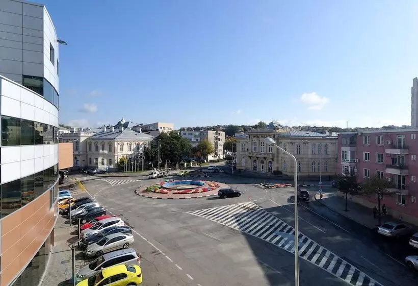 Pokój Standard Trzyosobowy, Delta 3