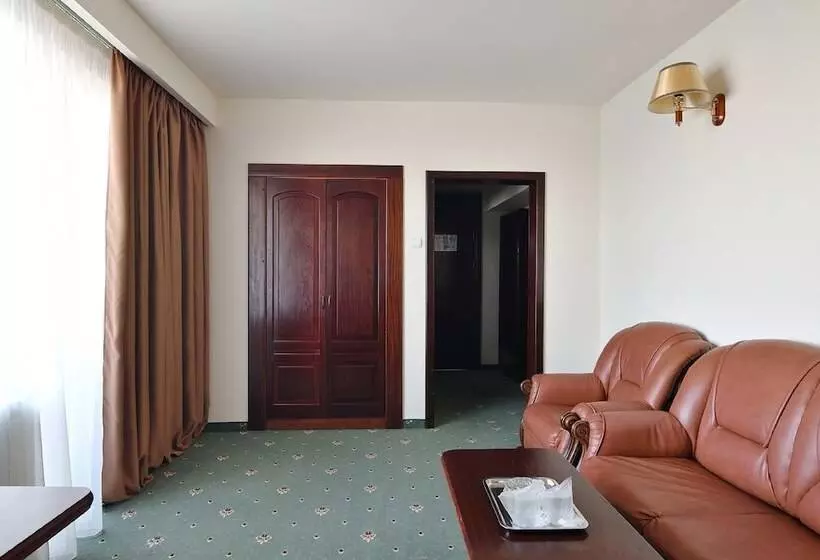 Junior Suite, Delta 3