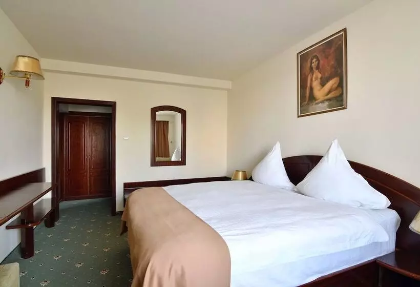 Junior Suite, Delta 3