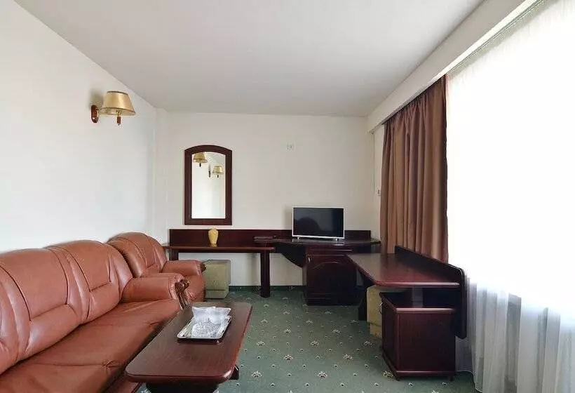 Junior Suite, Delta 3