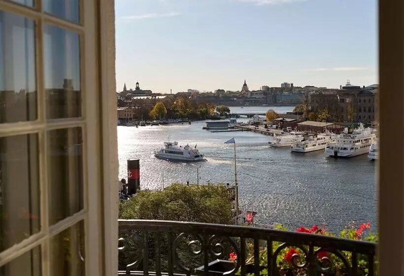 سوییت اجرایی, Diplomat Stockholm