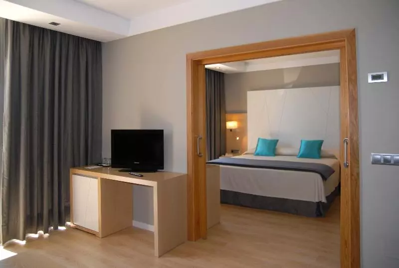 اتاق لوکس, First Hotel Dragonen