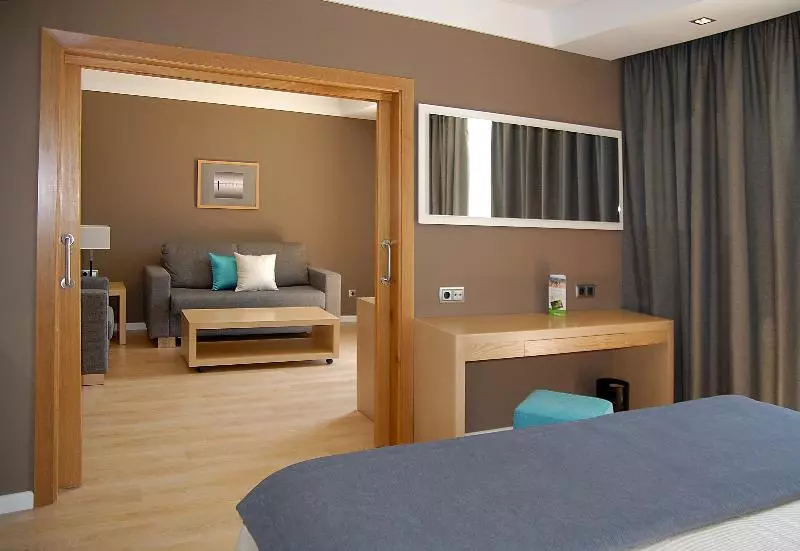 اتاق لوکس, First Hotel Dragonen
