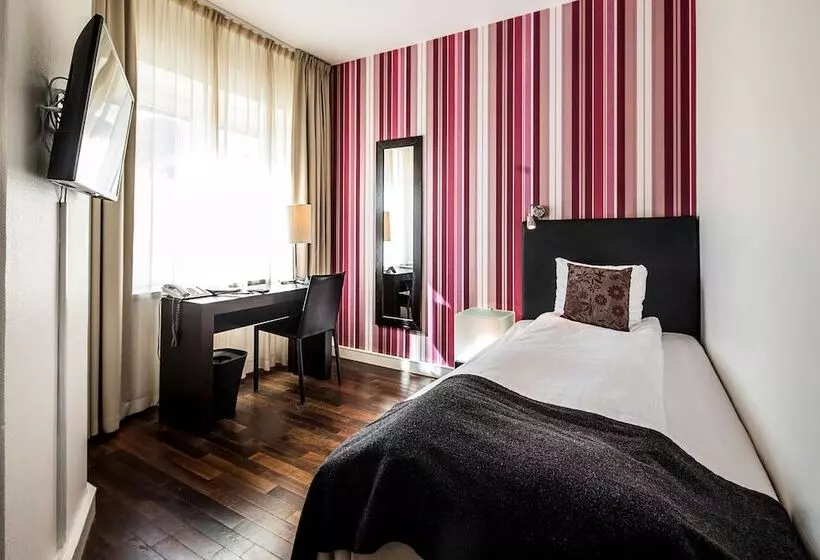 اتاق استاندارد یک نفره, First Hotel Witt