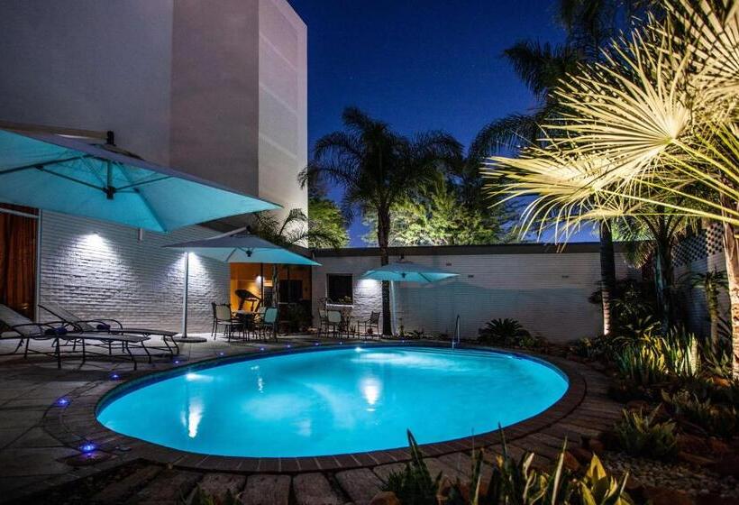 חדר סטנדרט, Garden Court Kimberley