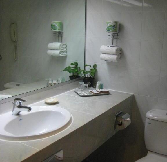 اتاق پرمیوم, Grand Pacific