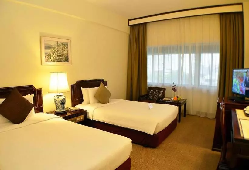 اتاق اکونومی, Grand Pacific
