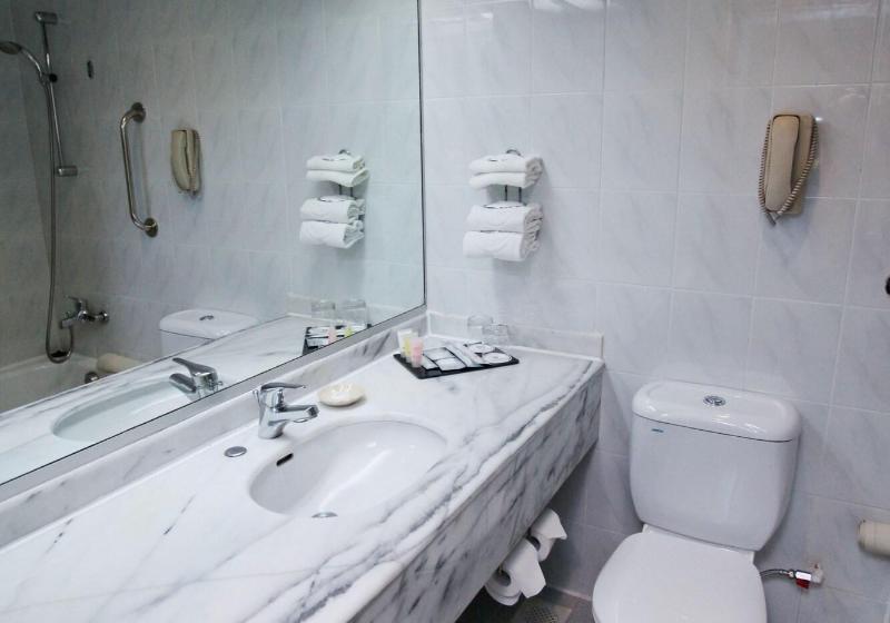 اتاق لوکس, Grand Pacific