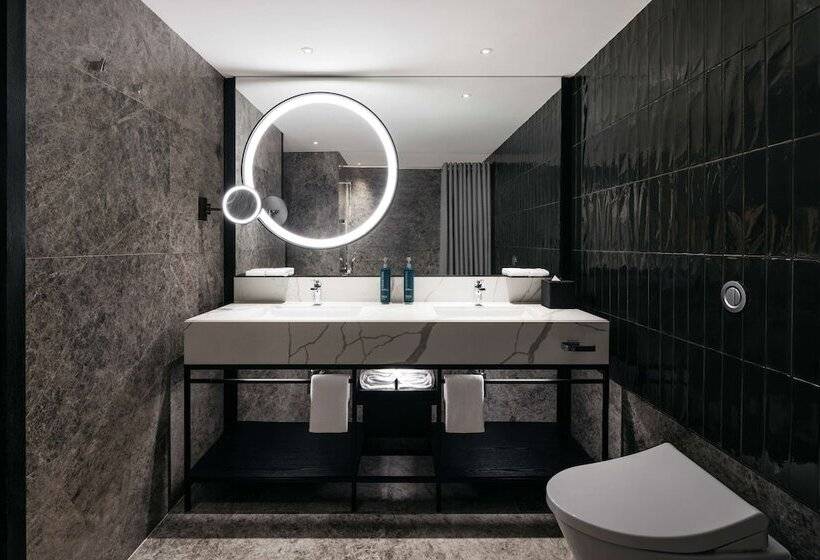 اتاق لوکس, Hilton Singapore Orchard