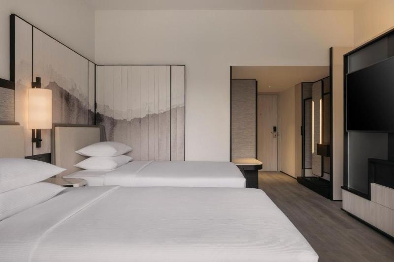 اتاق کلاب, Hilton Singapore Orchard