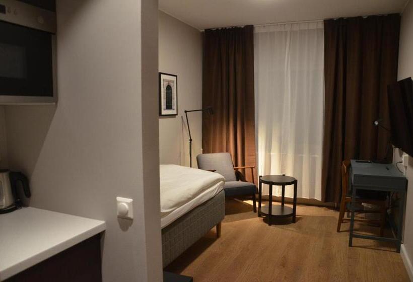 スタンダードスタジオ, L Zata Longstay