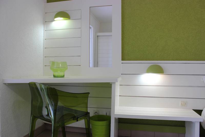 اتاق خانوادگی, Les Aigrettes