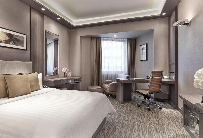 Deluxe Room, M Hotel Singapore City Centre