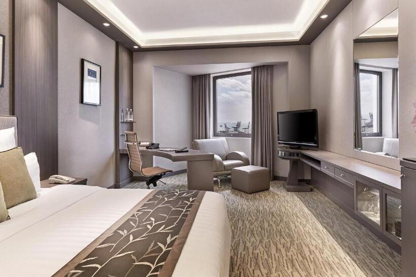 Club Room, M Hotel Singapore City Centre