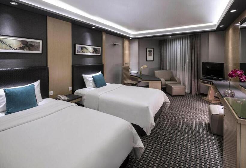 Premium Room, M Hotel Singapore City Centre