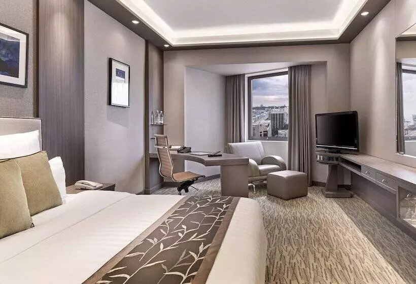 Premium Room, M Hotel Singapore City Centre