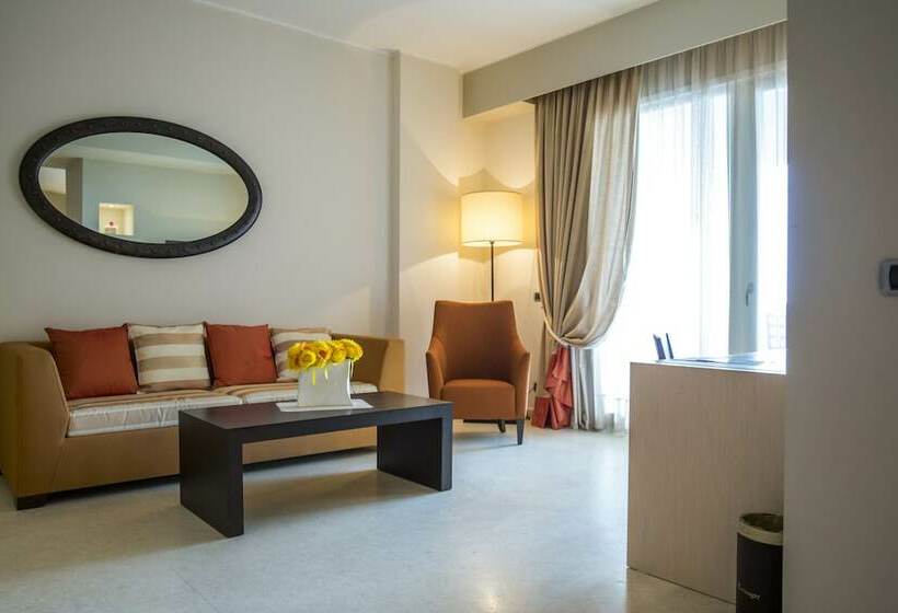 Люкс, Hyatt Regency Harare The Meikles